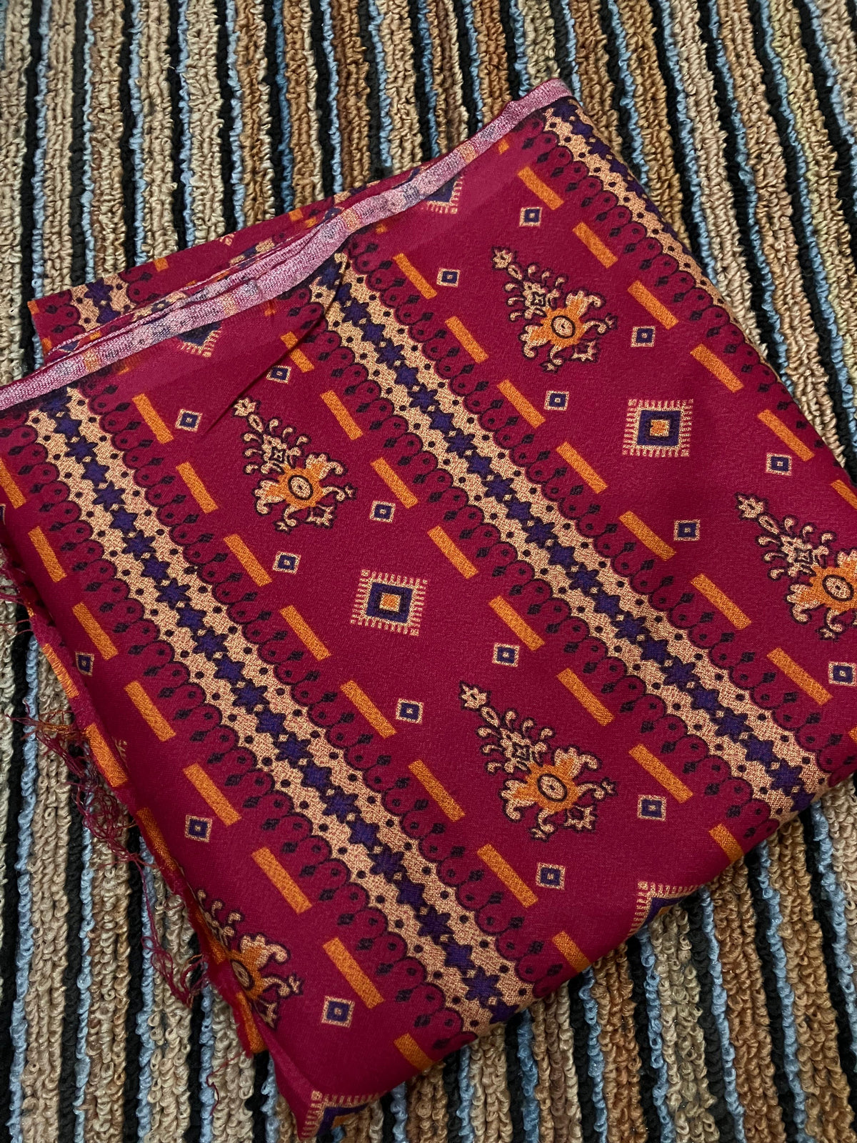 Winter Dhanak 2pc Suit  5 Gaz Cutting | Soft & Warm